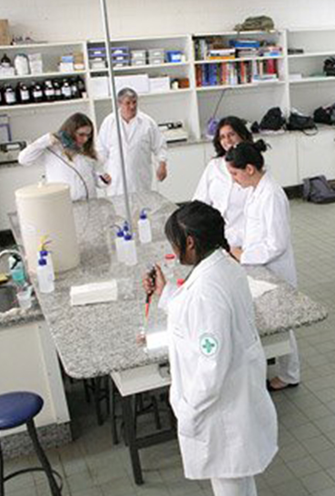 Slide 11_Mobile